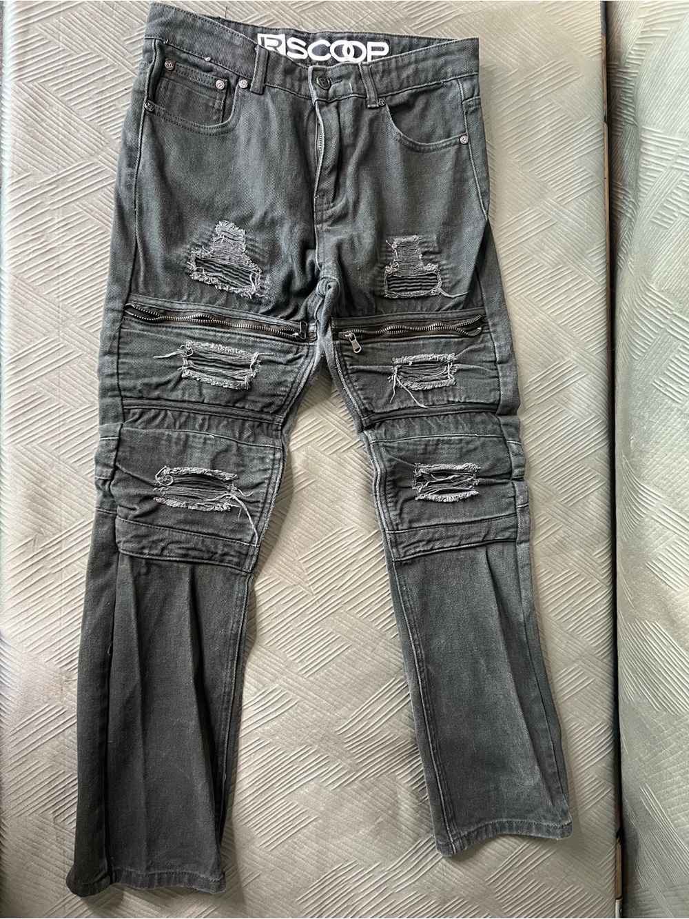 LR SCOOP Distressed Black Denim Moto Jeans